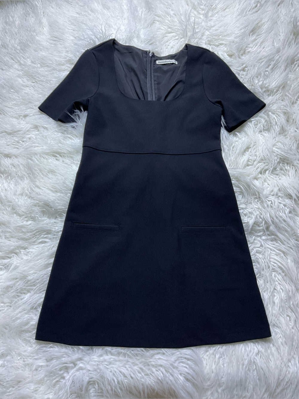 Abercrombie Scoop Neck Sheath Mini Dress